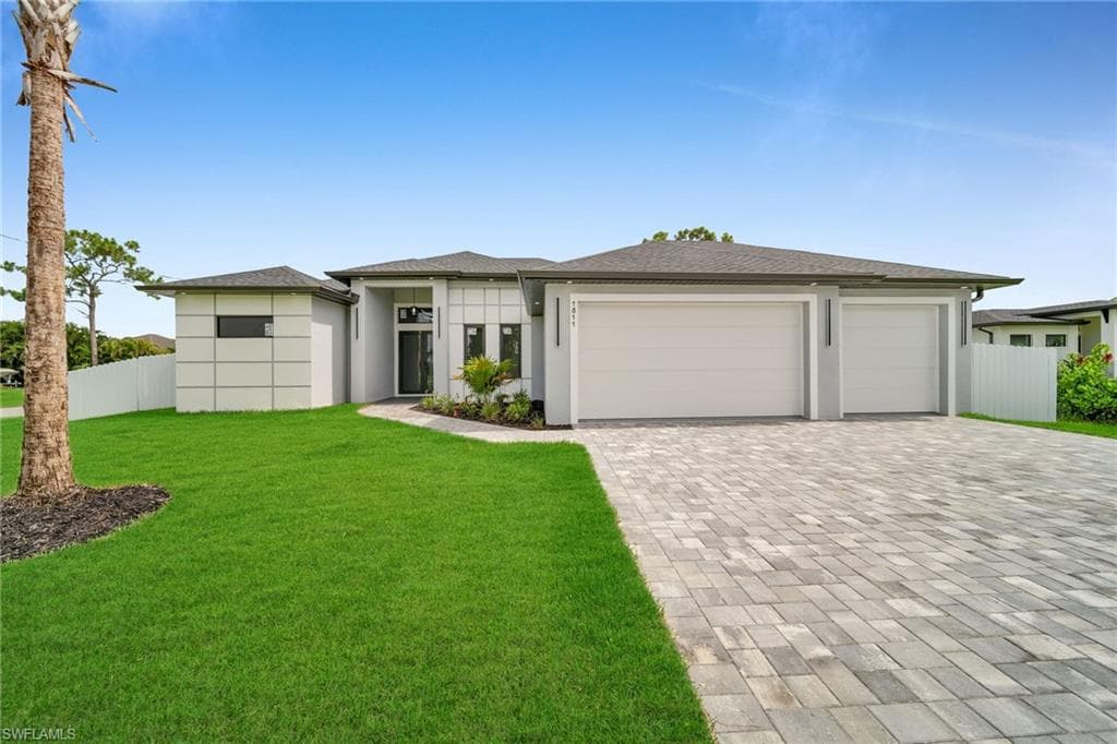 1811 SW 4th ST CAPE CORAL, FL 33991