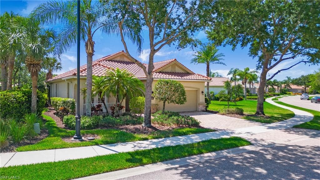 11184 Laughton CIR FORT MYERS, FL 33913