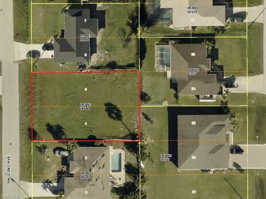 2717 SW 22nd AVE CAPE CORAL, FL 33914