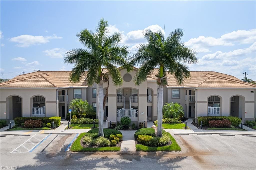 19961 Barletta LN 1623 ESTERO, FL 33928