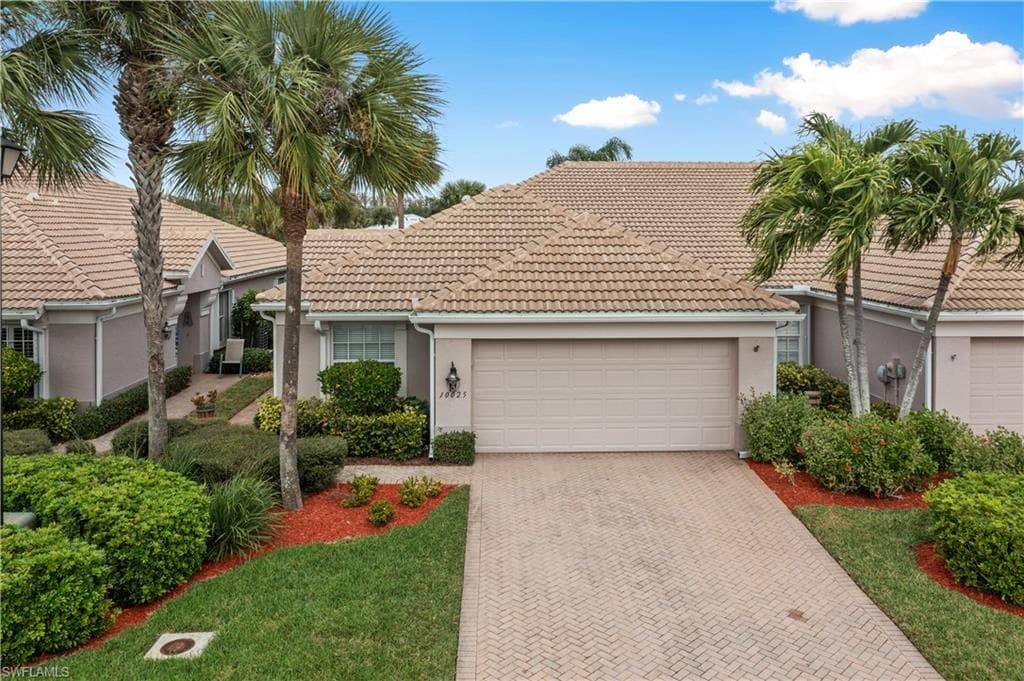 10025 Horse Creek RD FORT MYERS, FL 33913