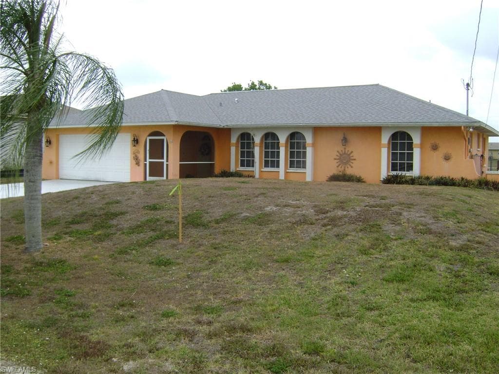 228 NE 15th ST CAPE CORAL, FL 33909