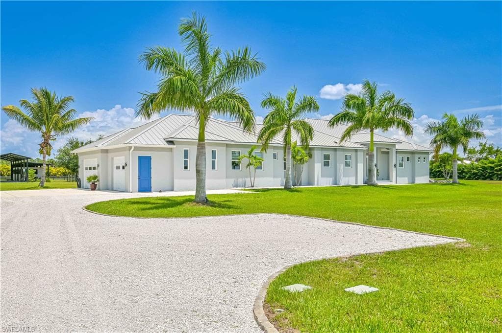21301 Carter RD ESTERO, FL 33928