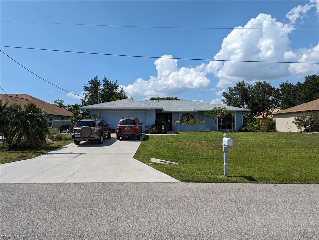 10621 Woodchuck LN BONITA SPRINGS, FL 34135