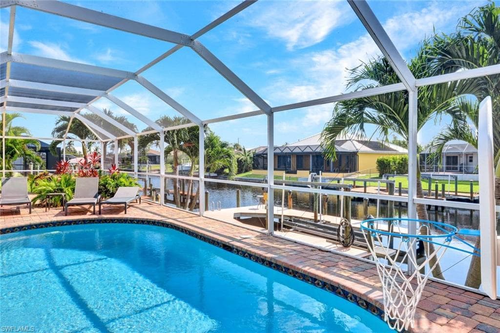 4303 Pelican BLVD CAPE CORAL, FL 33914