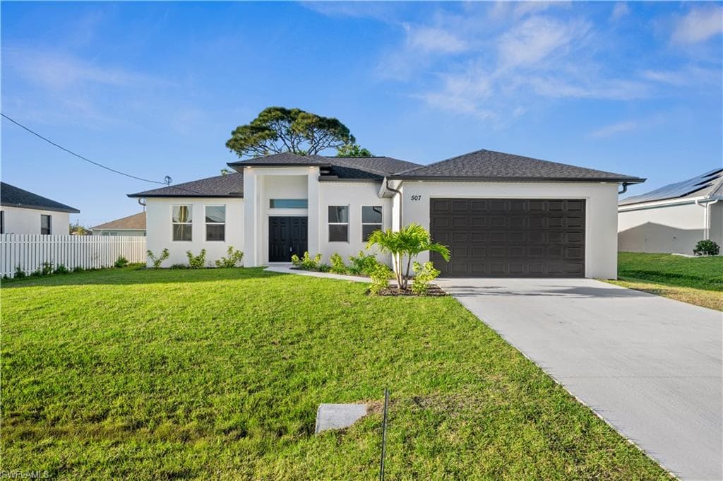 419 7th TER CAPE CORAL, FL 33909