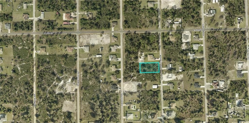 817 McKinley AVE LEHIGH ACRES, FL 33972