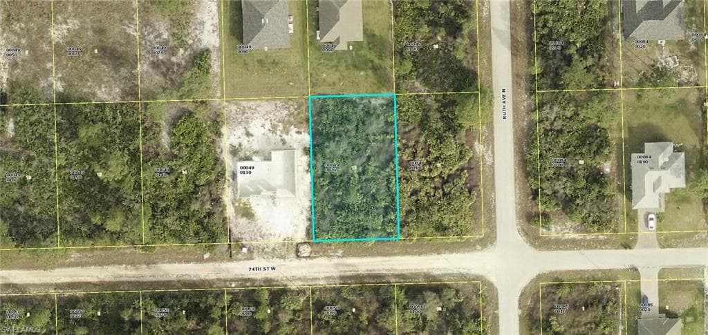 3302 74th ST W LEHIGH ACRES, FL 33971