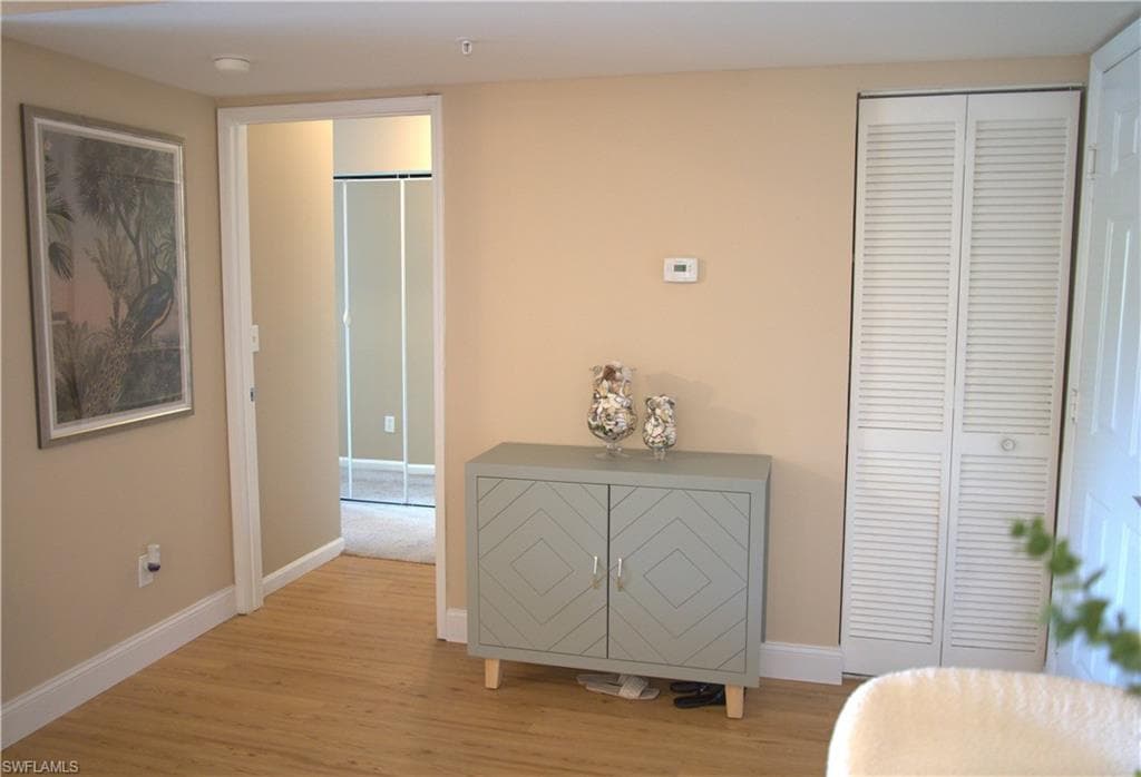 1230 wildwood lakes BLVD 205 NAPLES, FL 34104