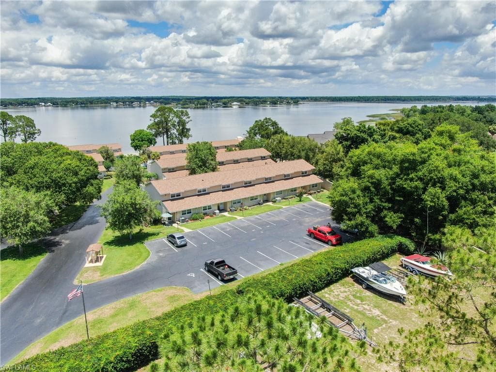 11001 SUNSET HARBOR RD 34 SUMMERFIELD, FL 34491