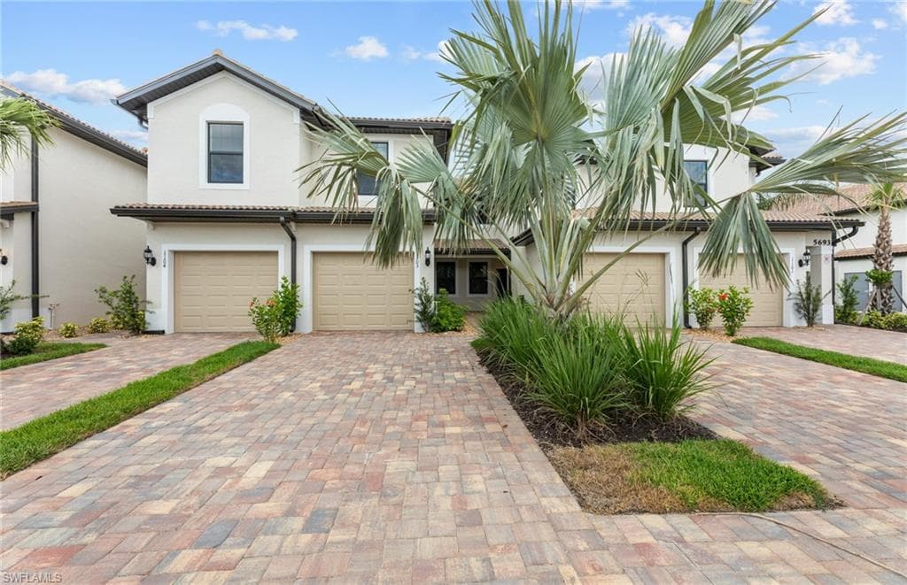 5693 Mayflower WAY 1103 AVE MARIA, FL 34142