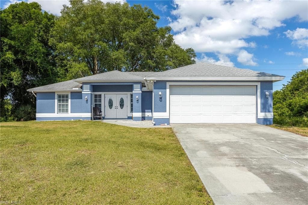 5037 Gunn CIR LABELLE, FL 33935