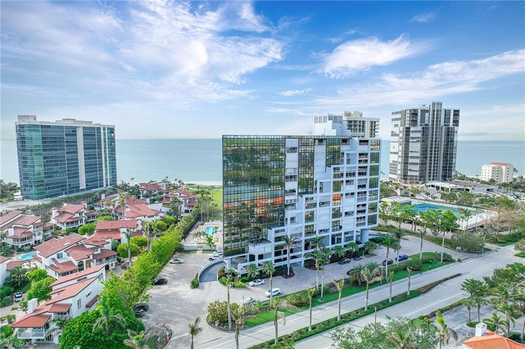 4751 Gulf Shore BLVD N 1408 NAPLES, FL 34103