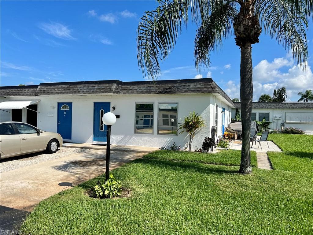27 Temple CT LEHIGH ACRES, FL 33936