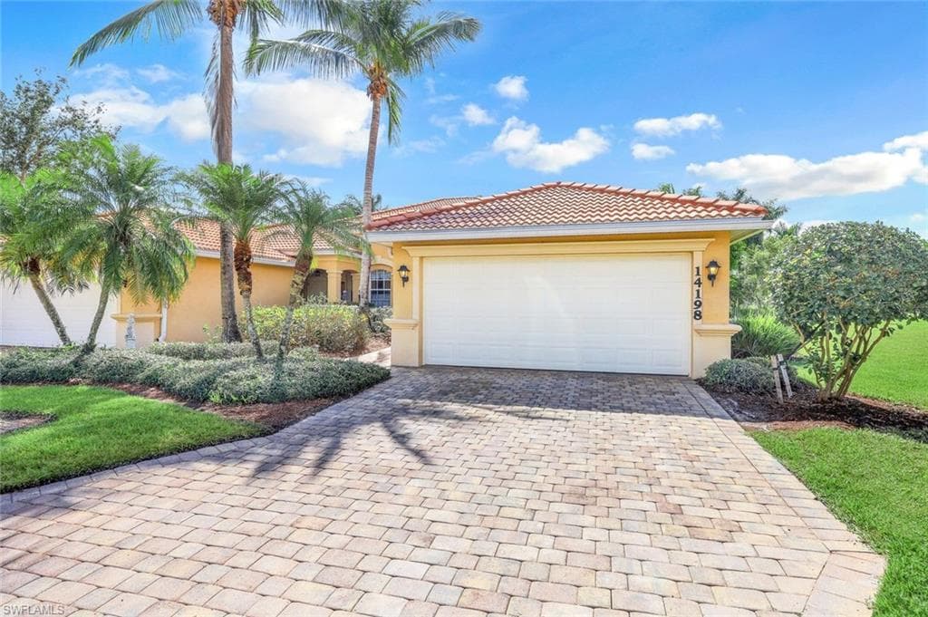 14198 Fall Creek CT NAPLES, FL 34114