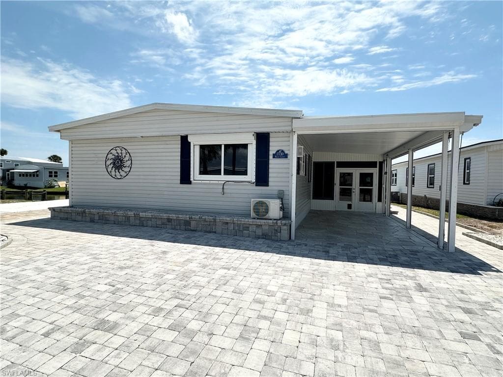 17730 Bryan CT FORT MYERS BEACH, FL 33931