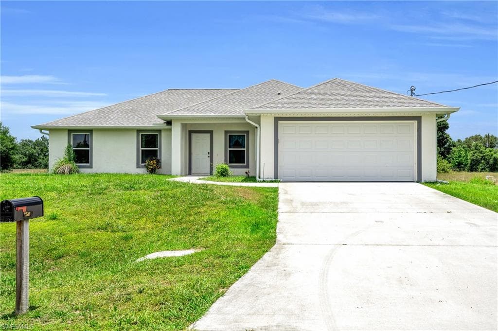 2501 E 17th ST LEHIGH ACRES, FL 33972