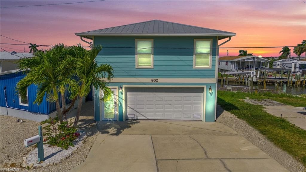 832 Oak ST FORT MYERS BEACH, FL 33931