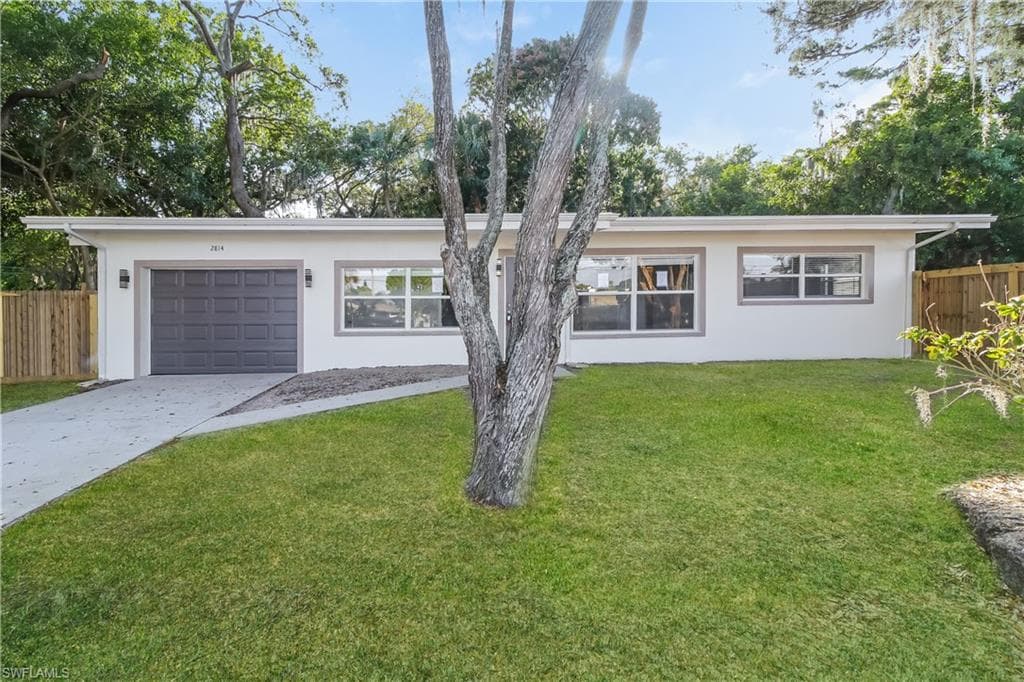 2814 Gentian RD VENICE, FL 34293