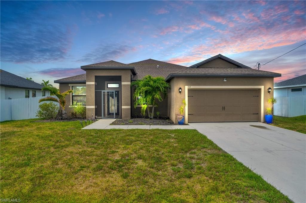 709 SW 12th TER CAPE CORAL, FL 33991