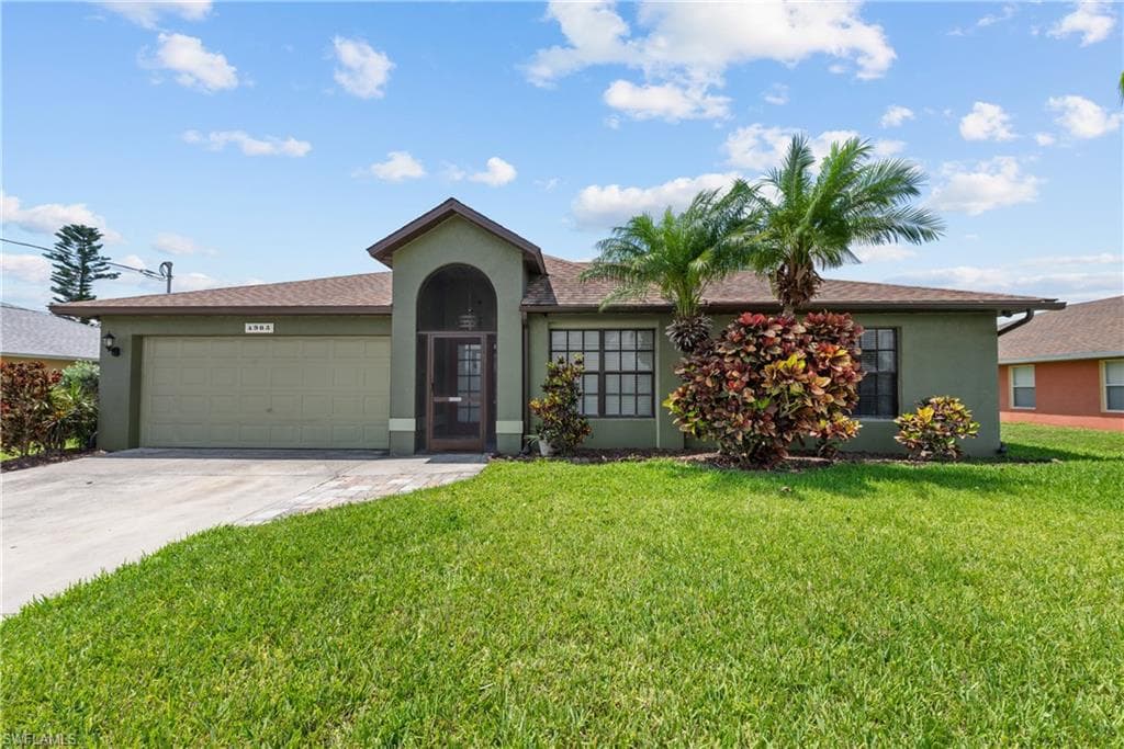 4903 Bygone ST LEHIGH ACRES, FL 33971