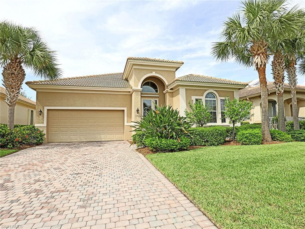 5722 Calmar Breeze LN FORT MYERS, FL 33908