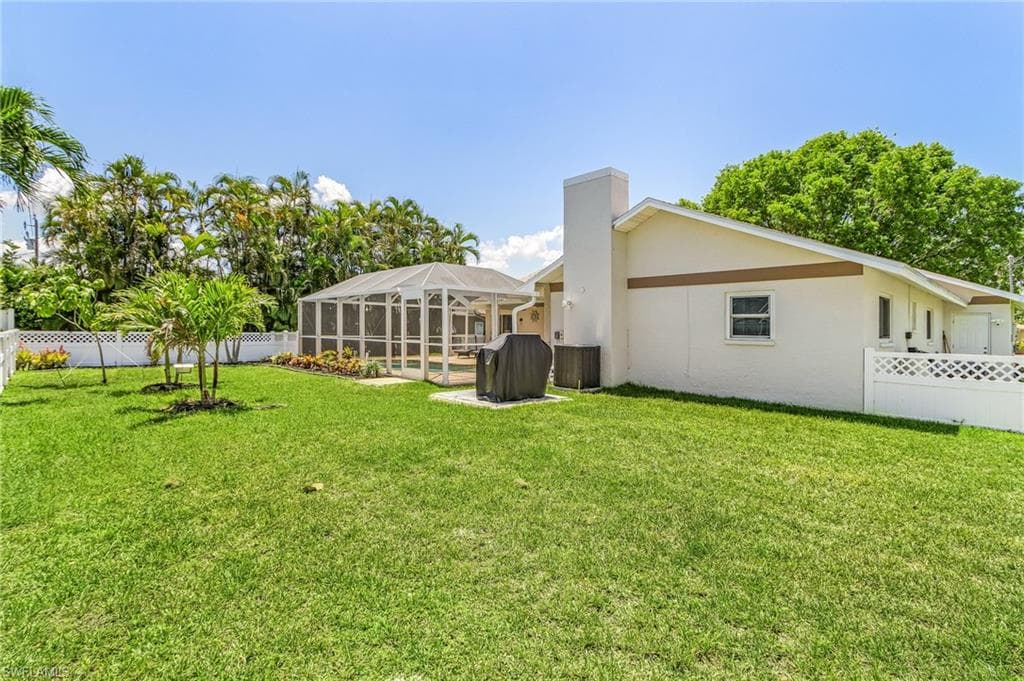 2111 11th ST CAPE CORAL, FL 33990