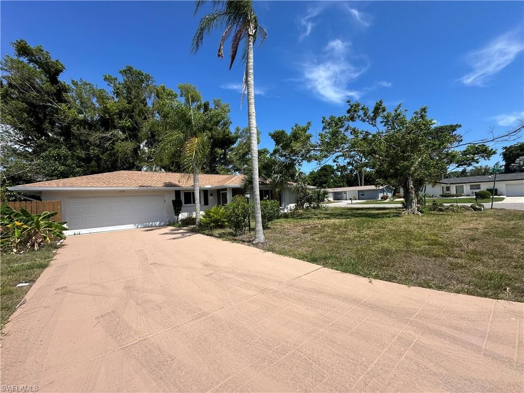 4223 SE 4th PL CAPE CORAL, FL 33904
