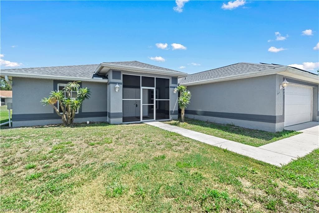 2602 42nd ST W LEHIGH ACRES, FL 33971