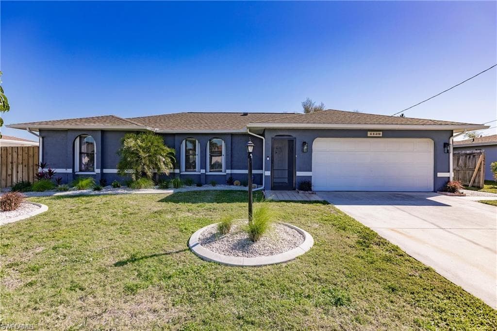 4129 SE 9th PL CAPE CORAL, FL 33904