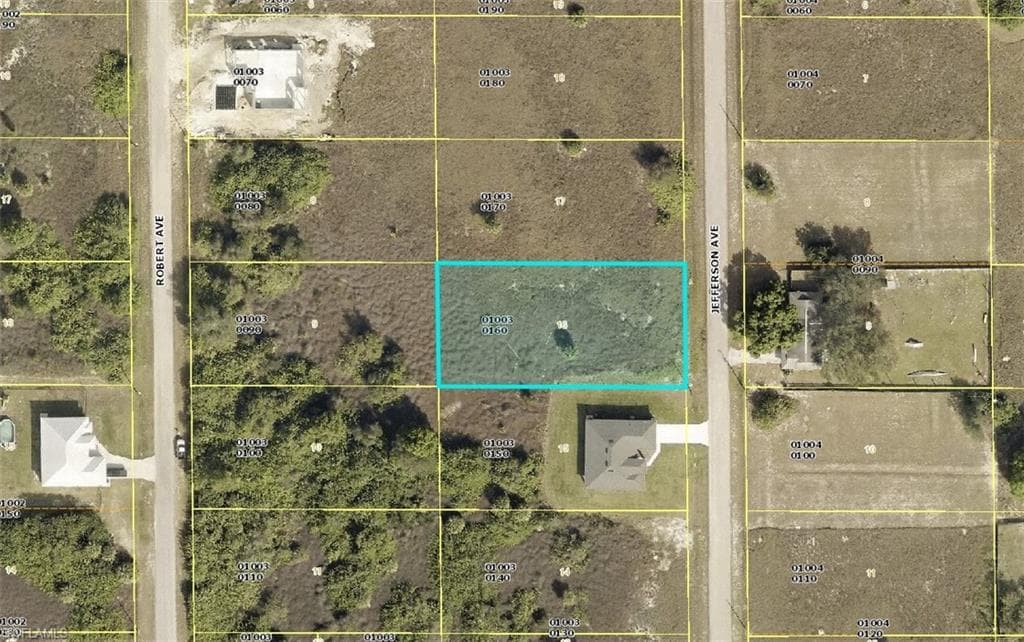 1607 Jefferson AVE LEHIGH ACRES, FL 33972