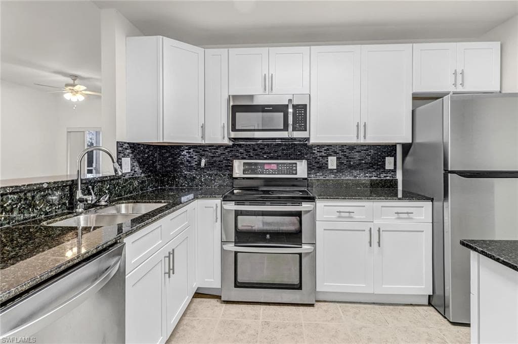 4117 Bellasol CIR 111 FORT MYERS, FL 33916
