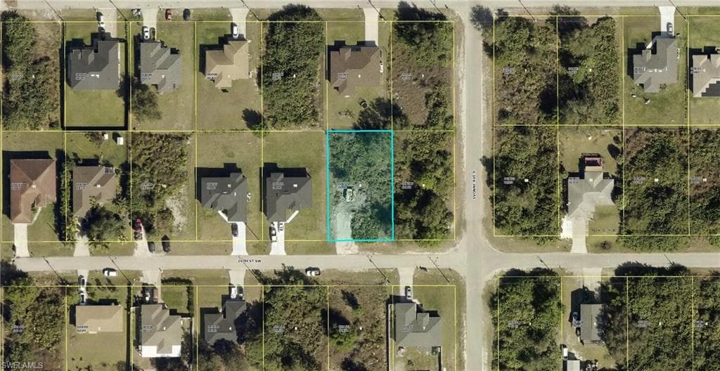 3802 26th ST SW LEHIGH ACRES, FL 33976