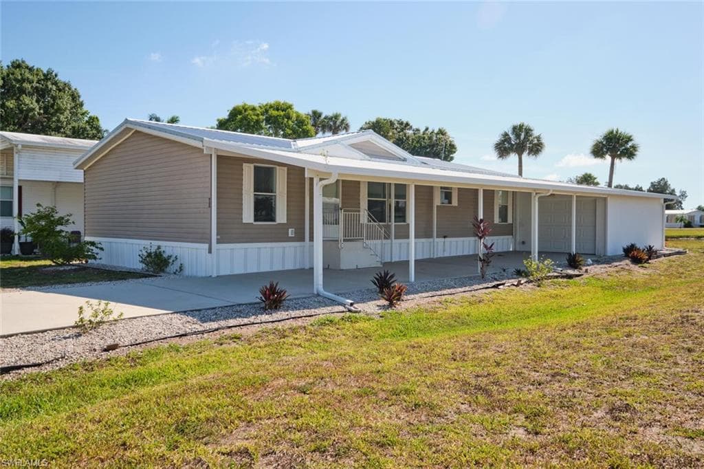 926 Yacht Club WAY NW MOORE HAVEN, FL 33471
