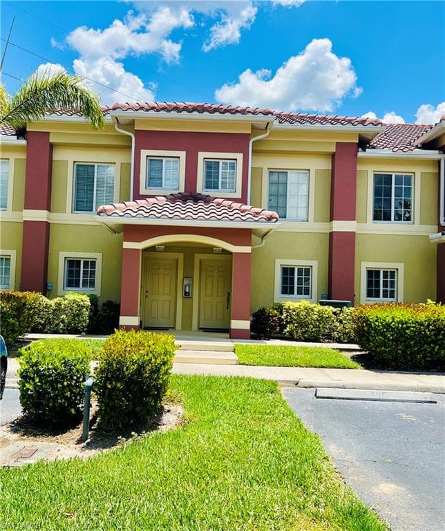 9409 Ivy Brook RUN 1305 FORT MYERS, FL 33913