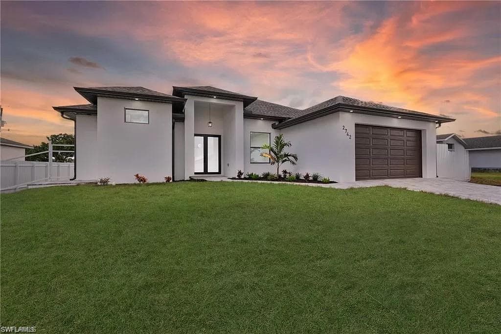 2616 NW 14th AVE CAPE CORAL, FL 33993