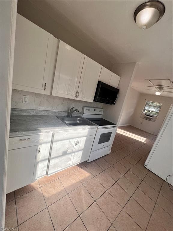 3137 Lincoln BLVD FORT MYERS, FL 33916