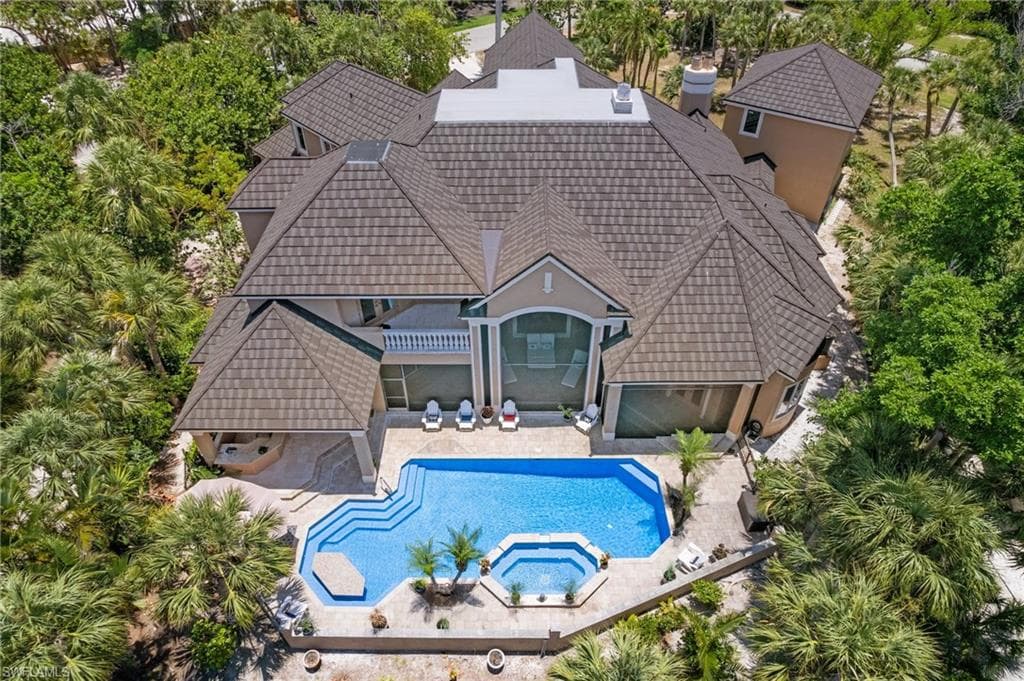 2255 TROON CT SANIBEL, FL 33957