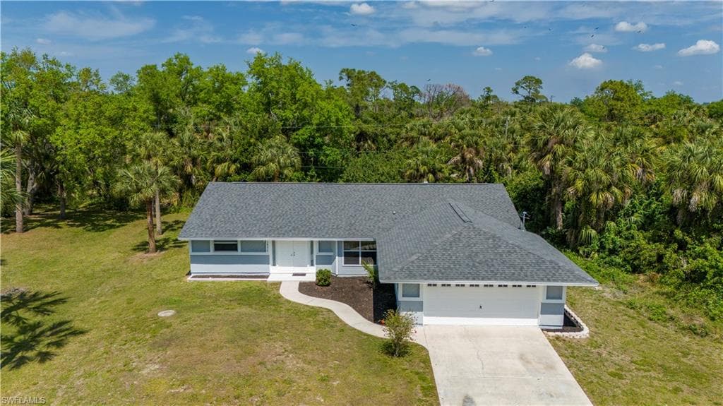 18370 N Inwood AVE PORT CHARLOTTE, FL 33948