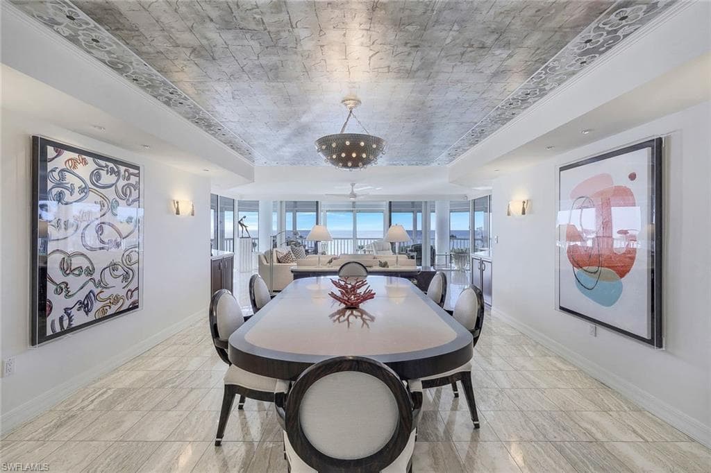 20 Seagate DR 202 NAPLES, FL 34103