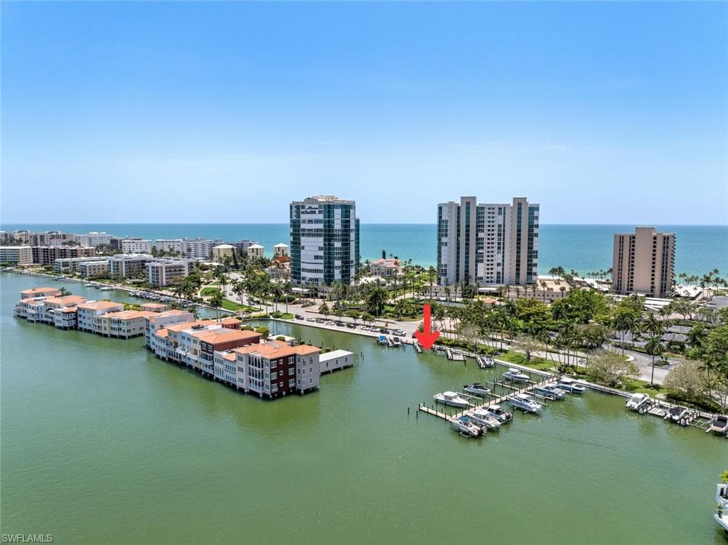 4090 Gulf Shore BLVD N NAPLES, FL 34103