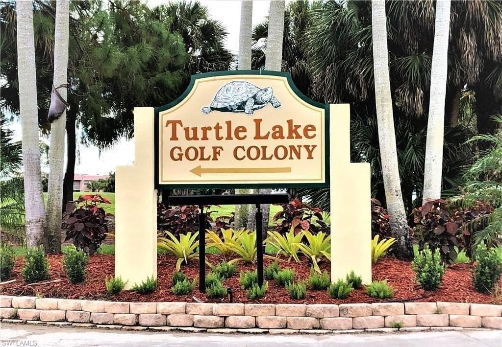 400 Forest Lakes BLVD 204 NAPLES, FL 34105