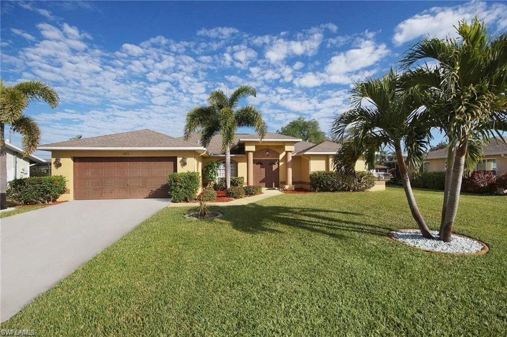 1323 SE 37th ST CAPE CORAL, FL 33904