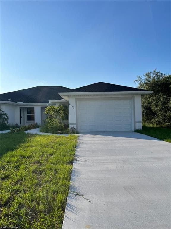 2303 Dogwood AVE N LEHIGH ACRES, FL 33971