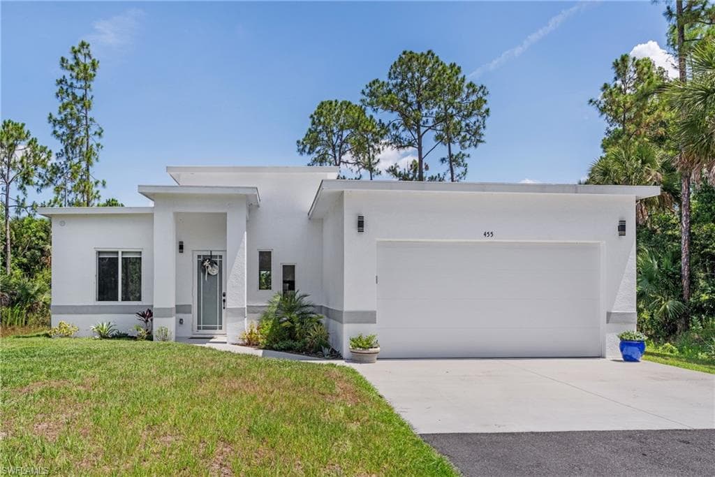 455 45th AVE NE NAPLES, FL 34120