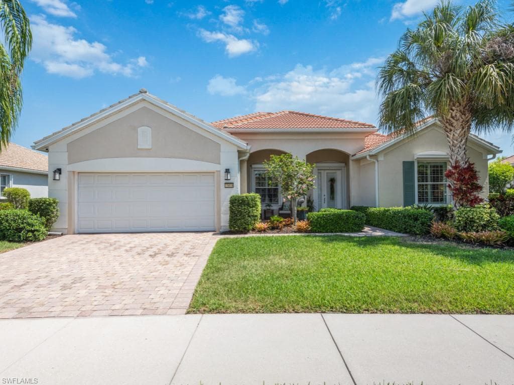 15018 Cuberra LN BONITA SPRINGS, FL 34135