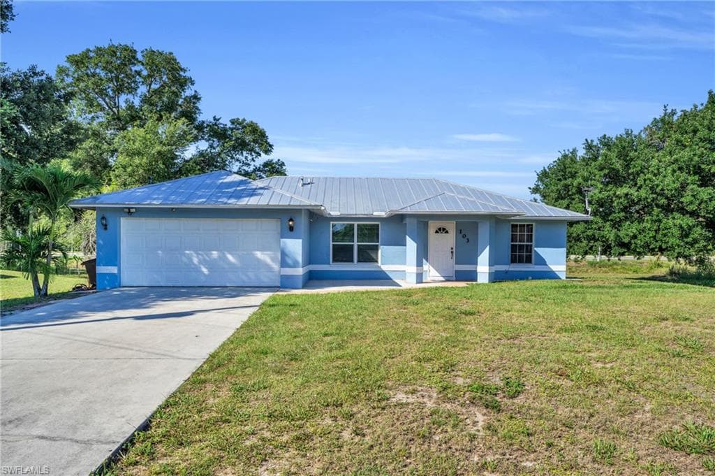 103 Teakwood CT LEHIGH ACRES, FL 33974