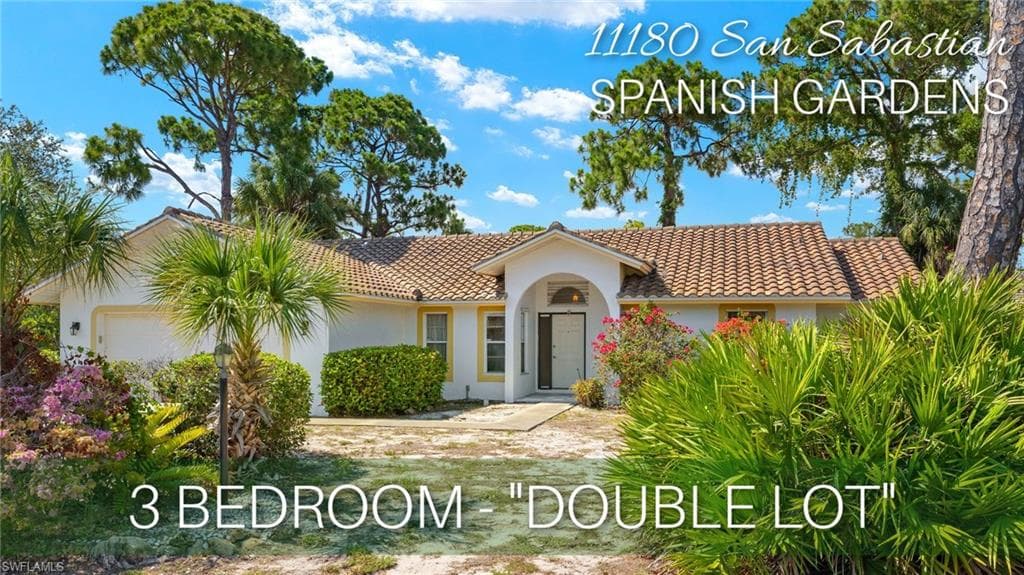 11180 San Sebastian LN BONITA SPRINGS, FL 34135