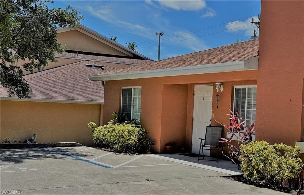3732 SW 7th PL 1 CAPE CORAL, FL 33914