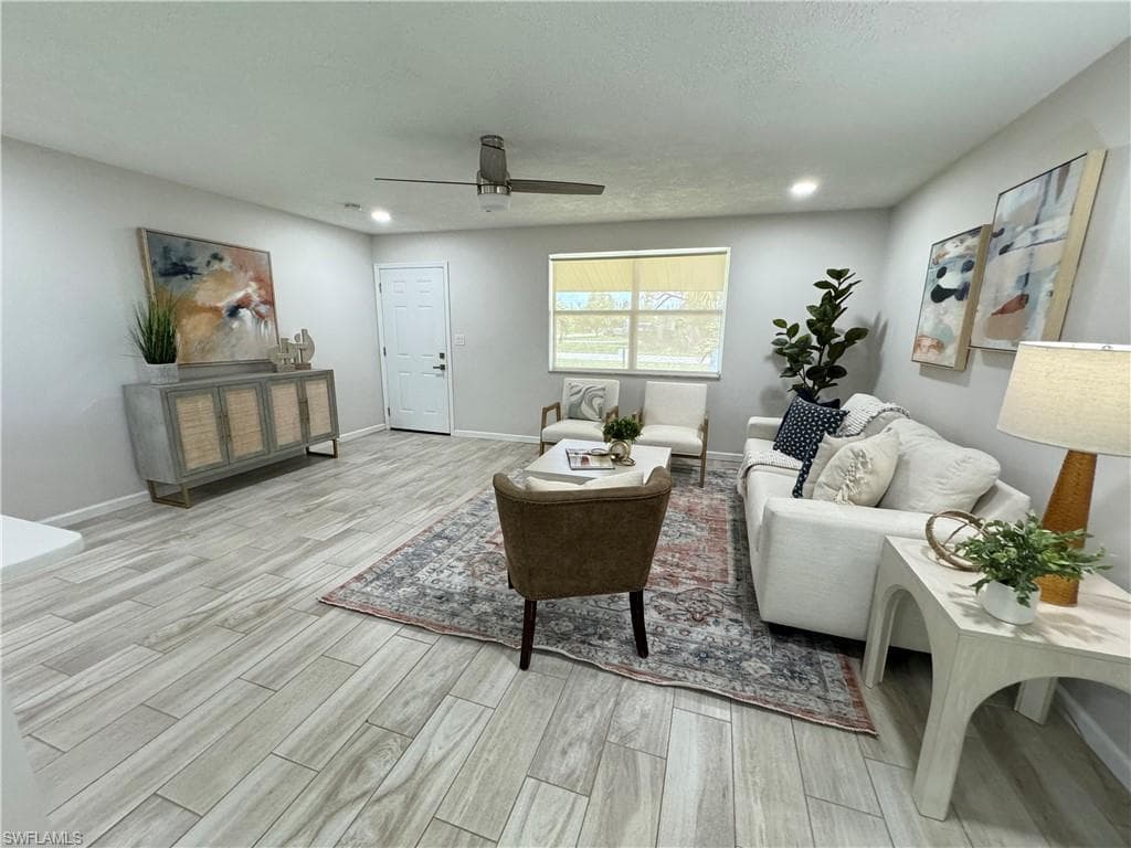 1310 Jeronimo DR NAPLES, FL 34103